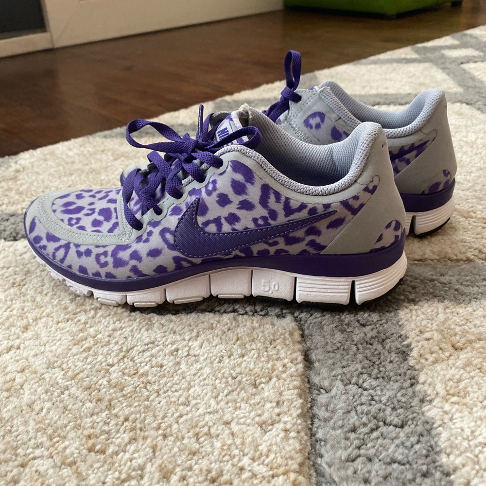 ADORABLE Chetah print Nike Free